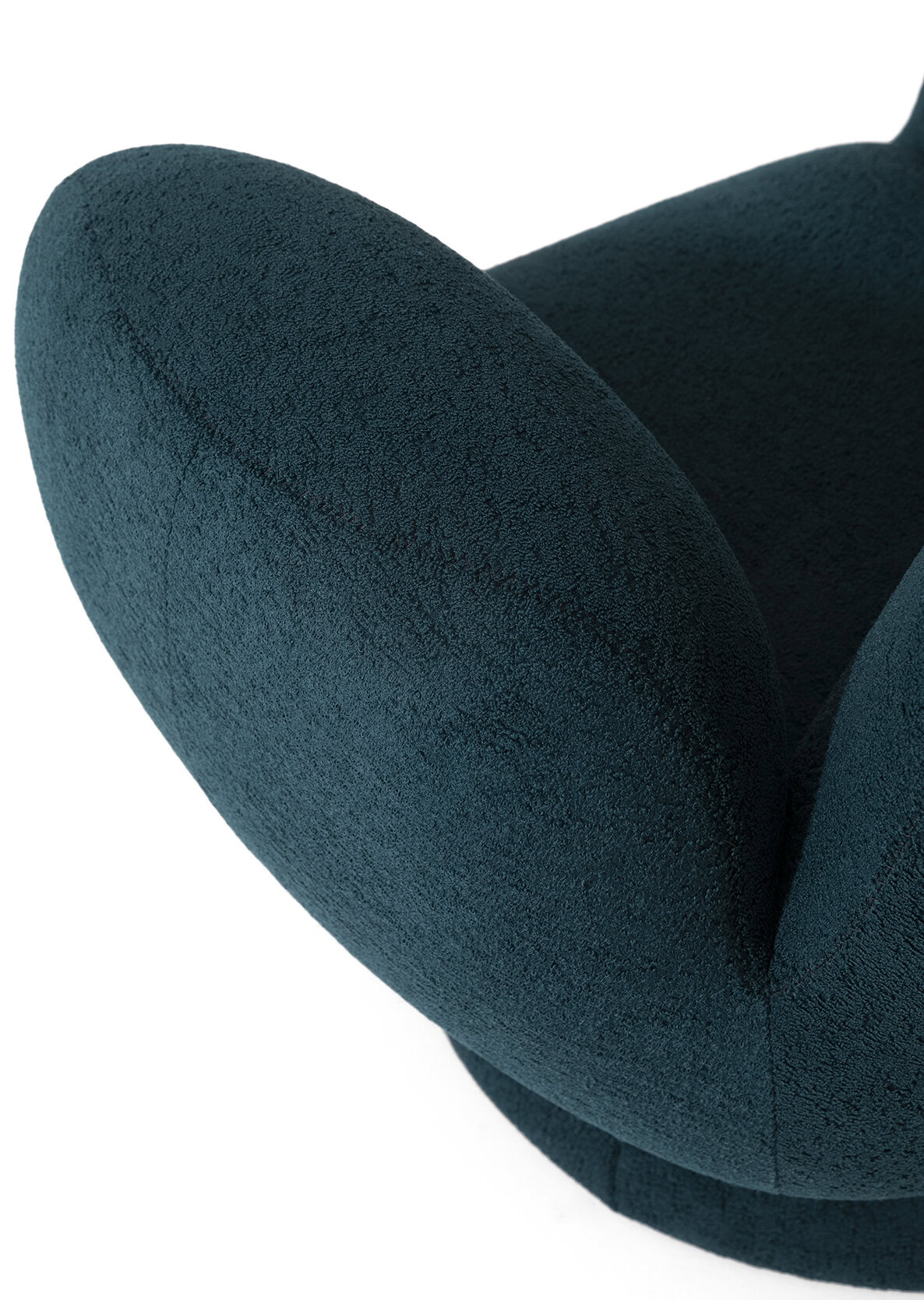 Détail de l'accoudoir du fauteuil Olaf