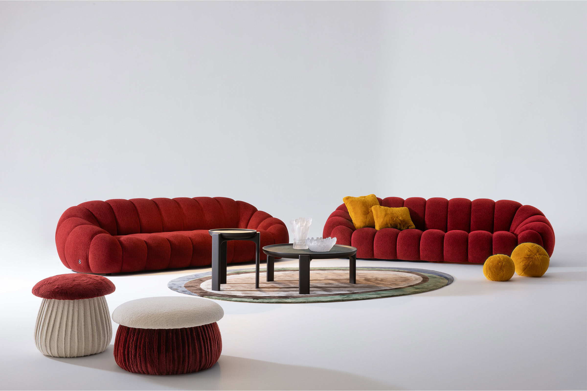 Vue de trois-quarts du canapé Bibendum rouge