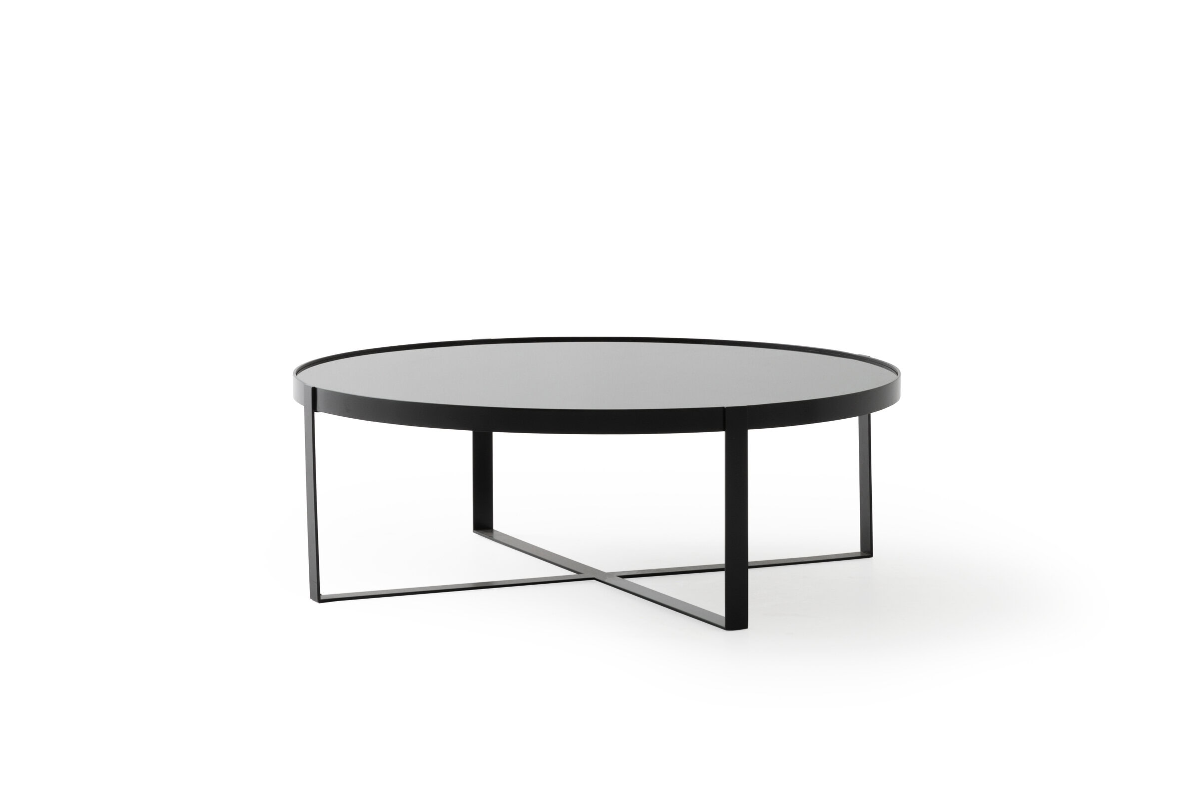 Vue de profil de la petite table Capella