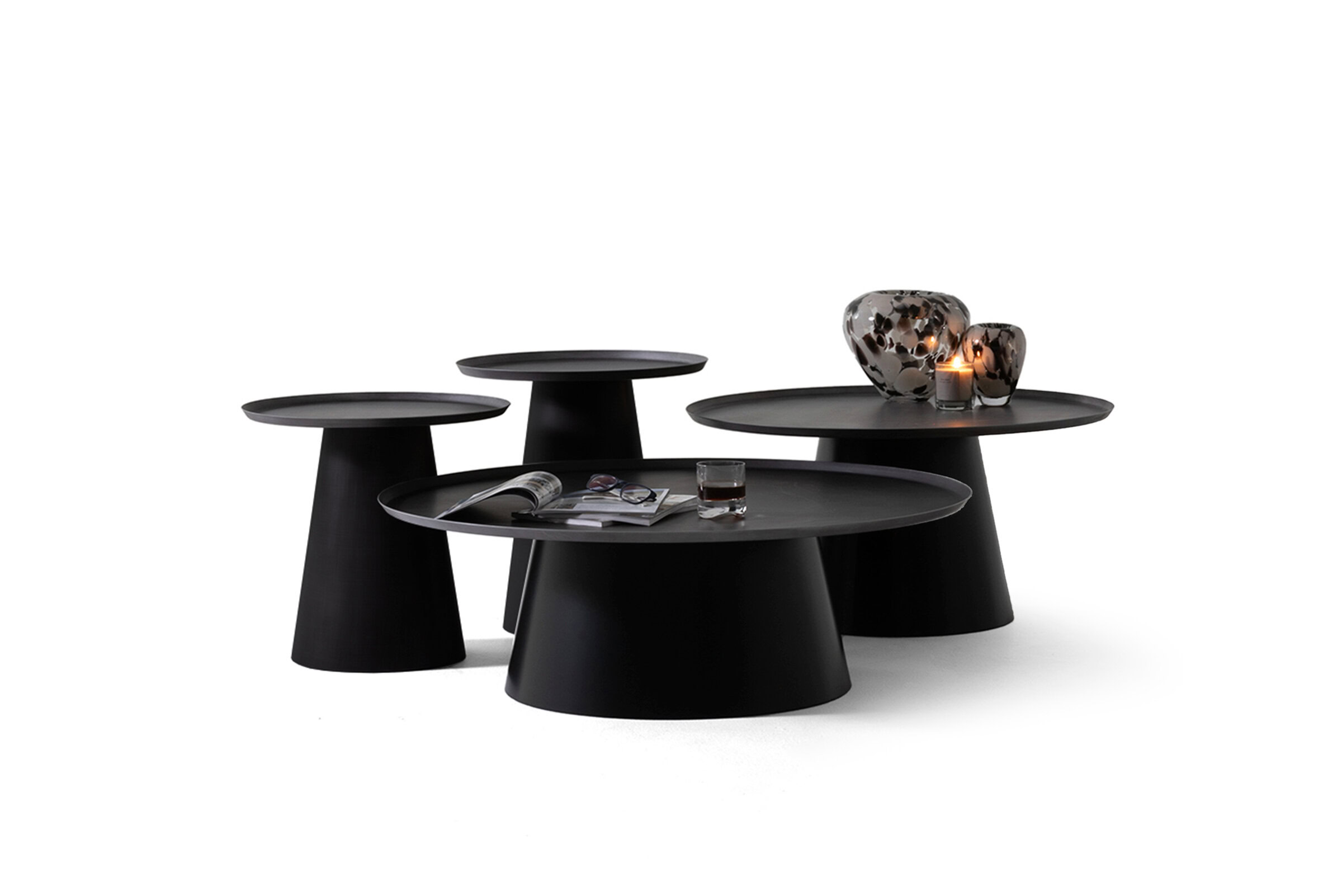 Détail du set de tables Harmony Silver sur fond blanc