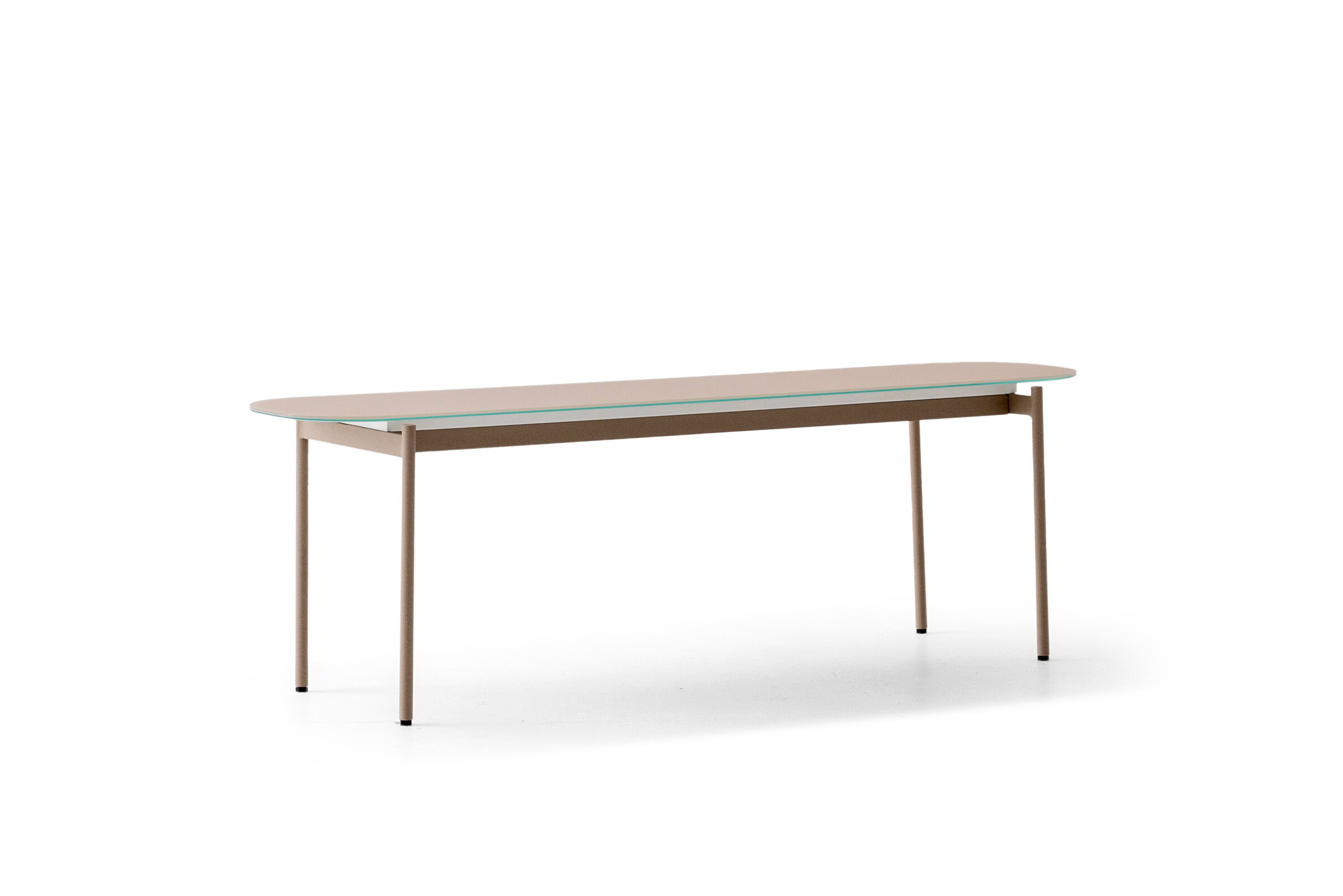 Vue de profil de la table basse fine Pandora