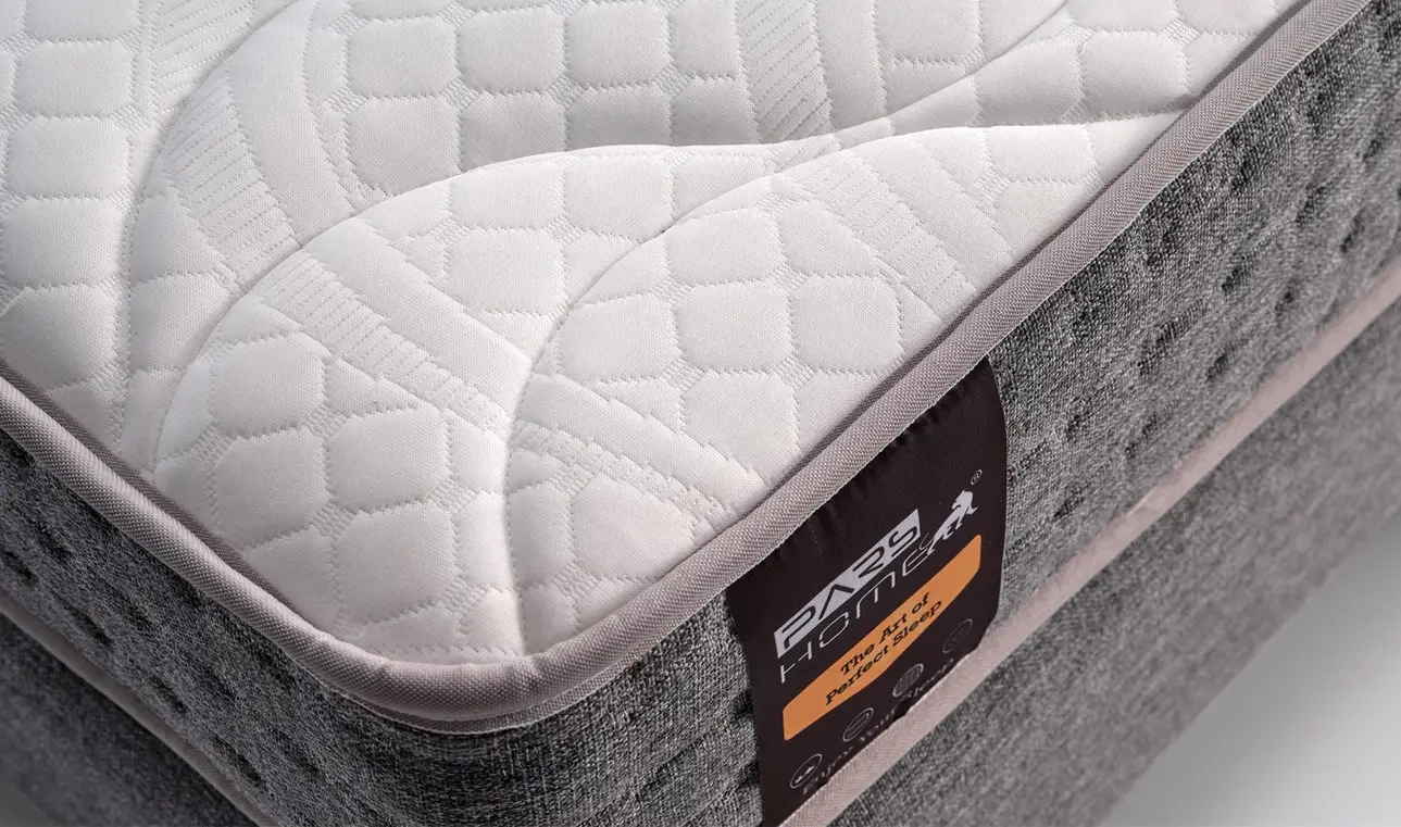 Détail 3 Lit Davin fond blanc