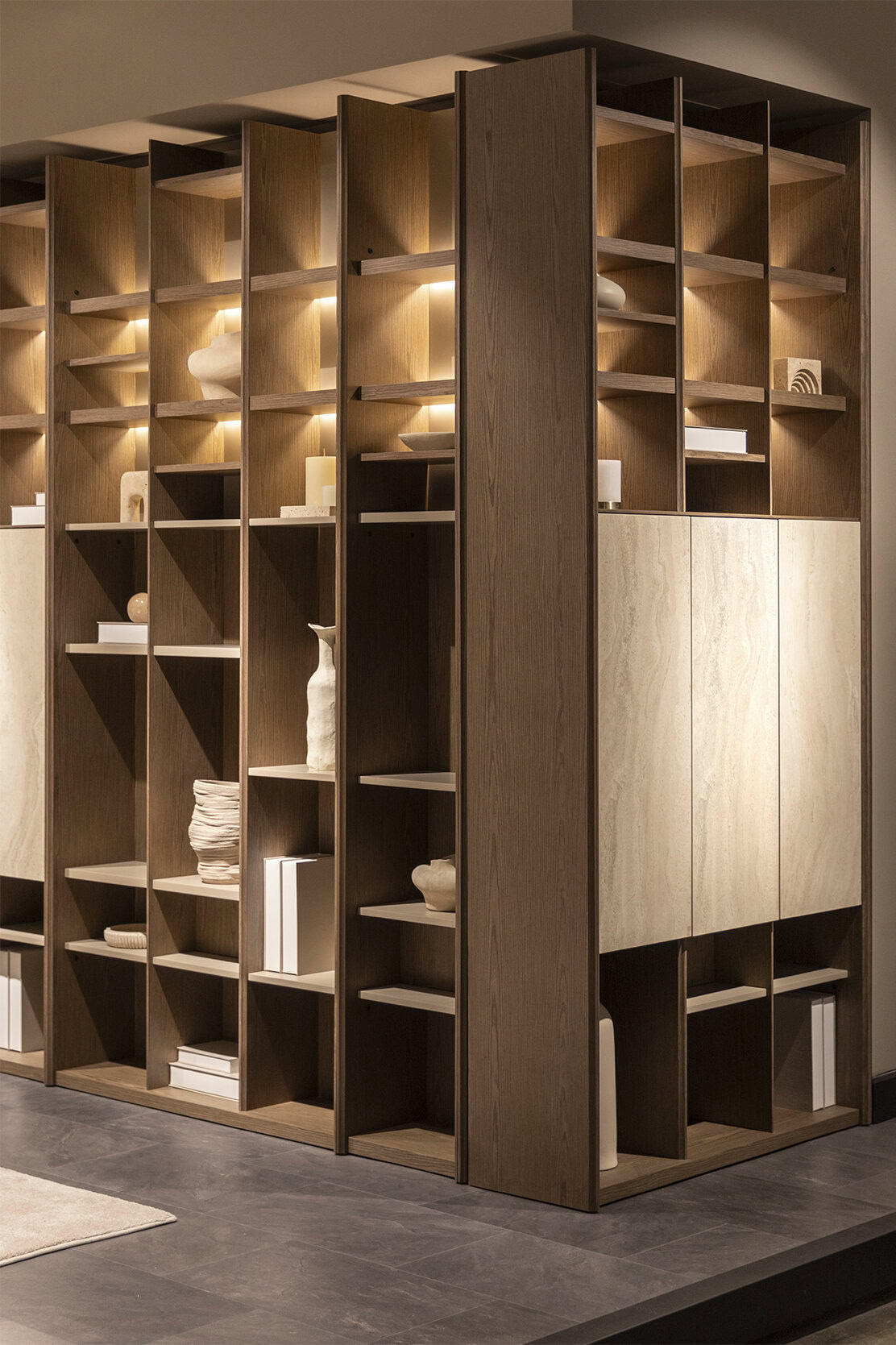 Composition Gama adaptée à un grand espace mural